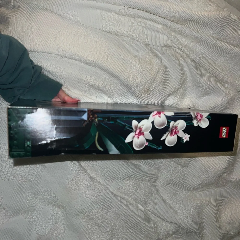 LEGO Botanical Collection Orchid - White and Pink - Picture 6 of 6